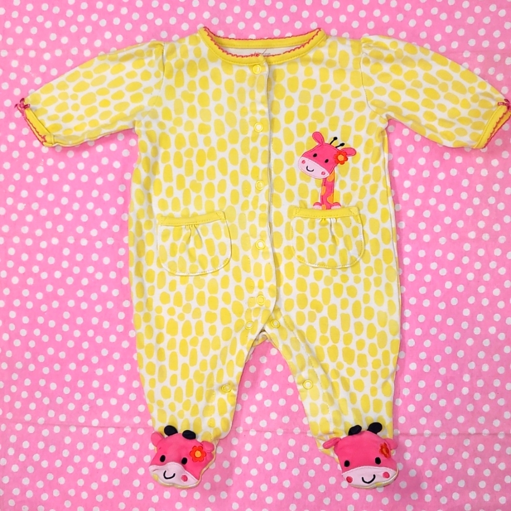 ° SZ 3MO • Footie Pajamas °